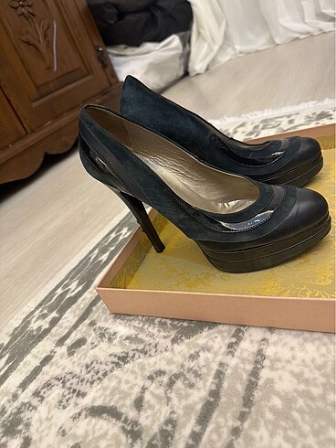 Divarese topuklu - Görsel 2