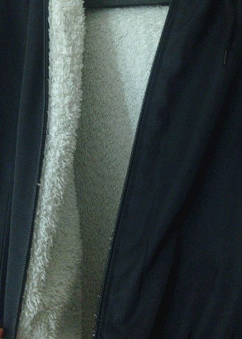 Siyah Kapüşonlu Kısa Fermuarlı Kadın Ceket - Görsel 3