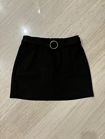 Bershka Siyah Mini Etek