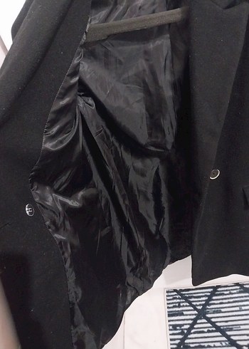 Siyah kadın kaban - Görsel 3