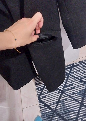 Siyah kadın kaban - Görsel 4