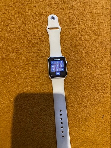 Apple Watch 7000 series 1. Nesil