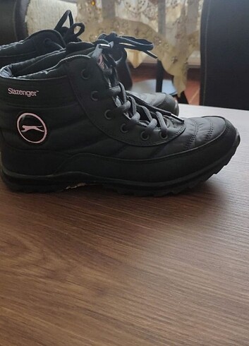 Slazenger Az kullanılmış bot