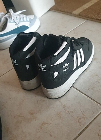 Adidas Spor ayakkabı 