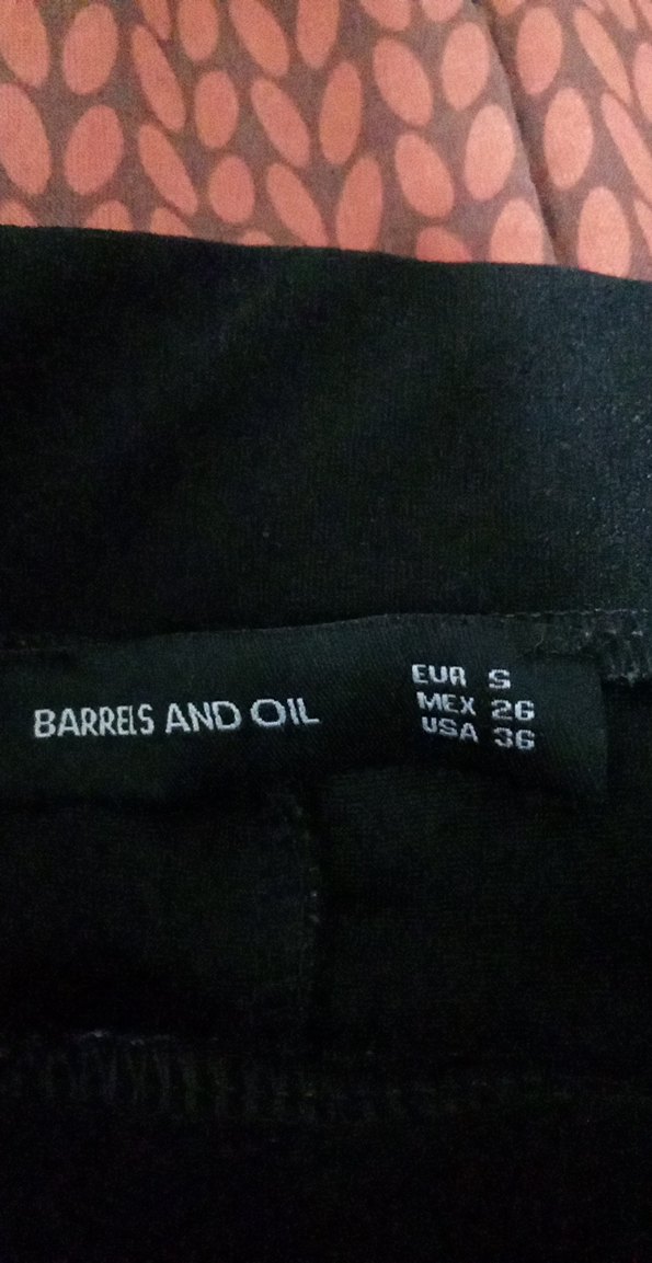 Düğmeli Siyah Kadın Kumaş Pantolon - Görsel 4