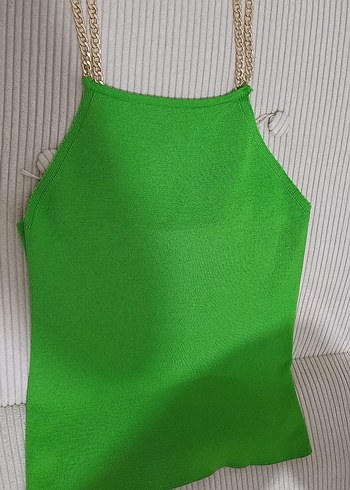 Zincir Detaylı Yeşil Mini bluz