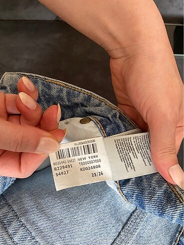 26 Beden mavi Renk Mavi jean pantolon