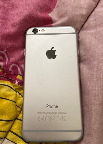 Beyaz Gri iPhone Arka Kapak sorunsuz calışıyor