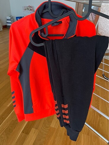 ORJİNAL HUMMEL XS KADIN EŞOFMAN TAKIM