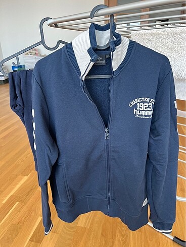 Hummel ORJİNAL HUMMEL ERKEK EŞOFMAN TAKIMI S BEDEN