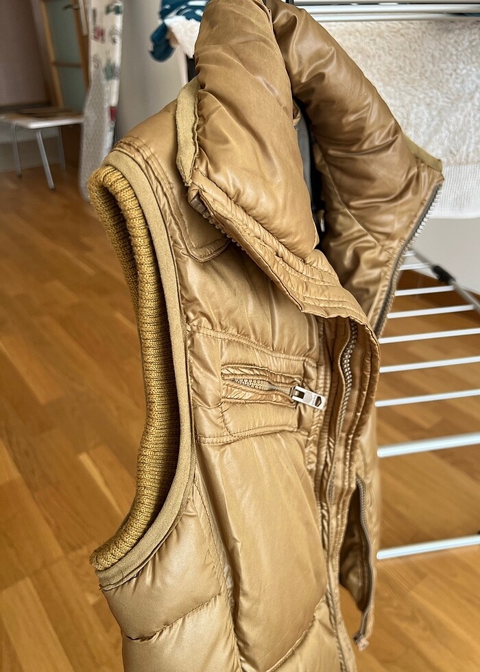 COLİN?S ŞİŞME YELEK HATASIZ S BEDEN - Görsel 2