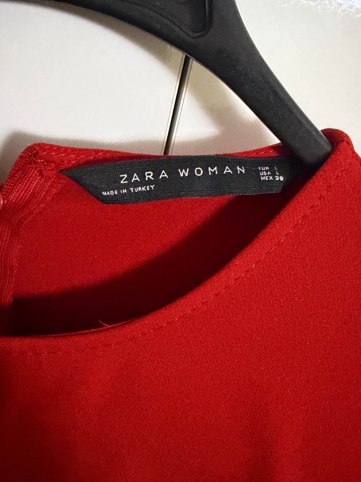 ZARA Kırmızı Uzun Kollu Midi Elbise - Görsel 3