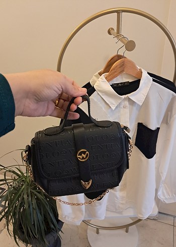 Zincir Detaylı Siyah Yılan Desenli Deri Çanta - Görsel 5