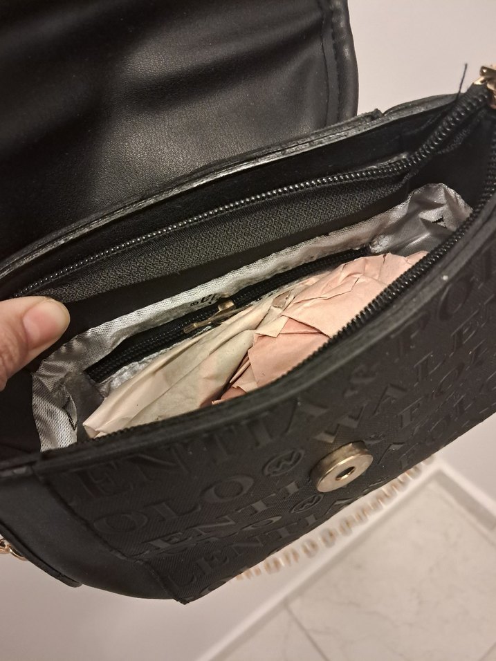 Zincir Detaylı Siyah Yılan Desenli Deri Çanta - Görsel 4