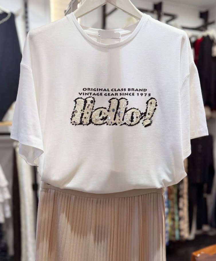 Beyaz Baskılı Kadın Tişört - Görsel 4