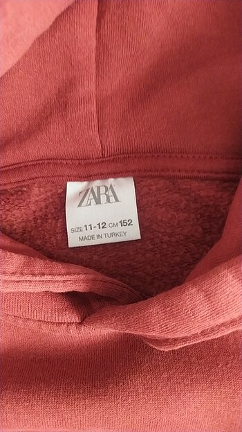 11-12 Yaş Beden Zara kapüşonlu sweatshirt