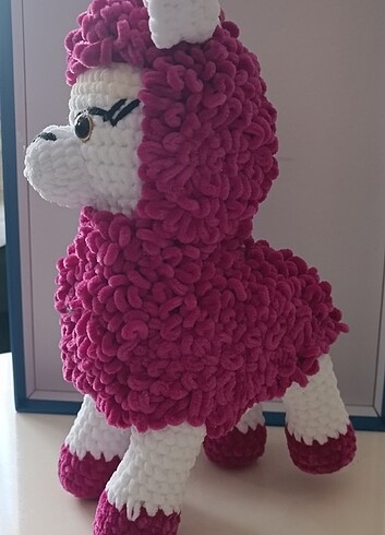  Beden Kıvırcık Pembe Kadife İpten El Örgüsü Amigurumi Kuzu