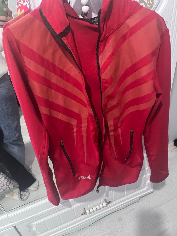 Kadın Kırmızı Fermuarlı Spor Ceket - Görsel 4