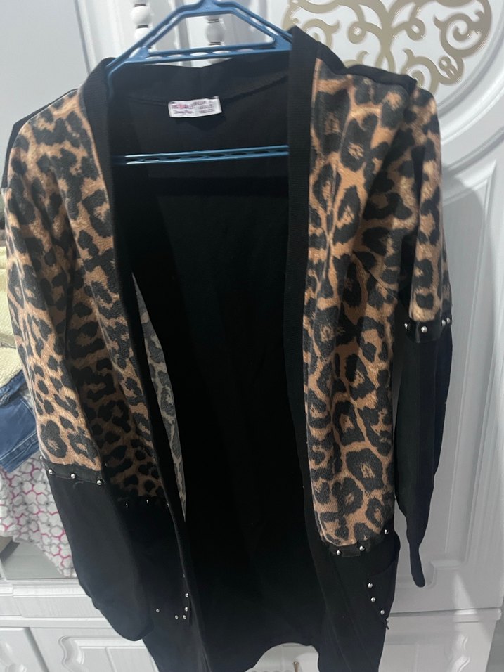 Leopar Desenli Uzun Kadın Hırka - Görsel 2