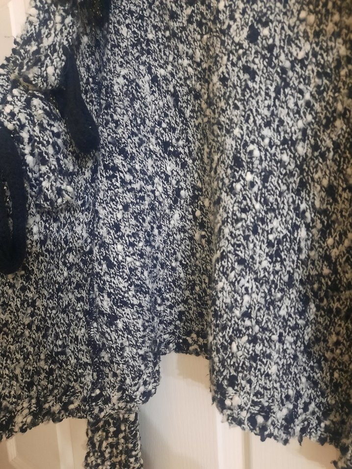 Gri Desenli Örgü Kadın Mini Hırka - Görsel 3