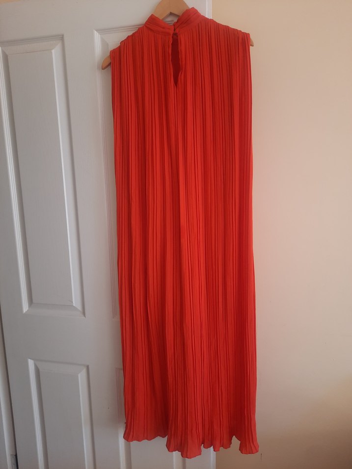 Parlak Pilili Uzun Kadın Elbise - Görsel 2