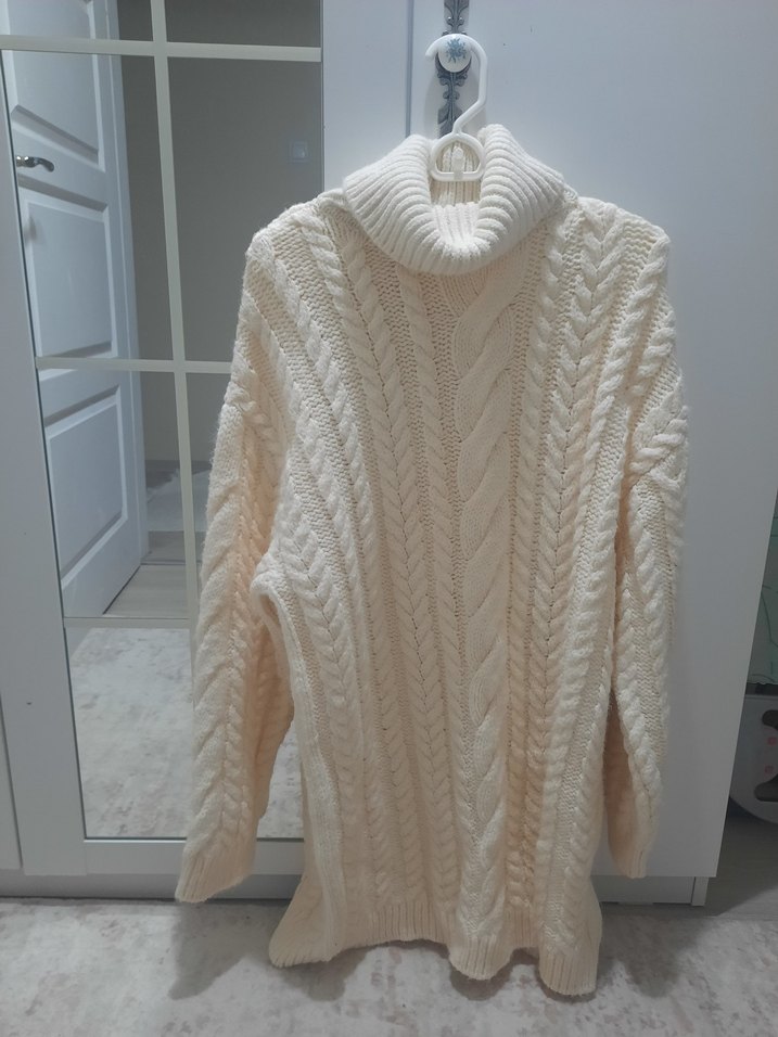 Beyaz Örgü Boğazlı Kadın Kazak - Görsel 2