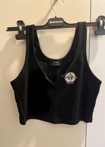 Siyah V Yaka Kolsuz Crop Top