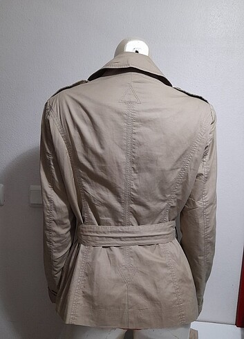 Stradivarius Stradivarius trenc kot