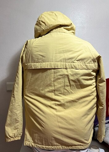 Pull and Bear Pull&Bear kanguru mont