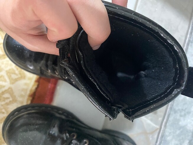 31 Beden siyah Renk Kız çocuk bot