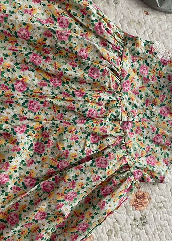 Çiçek Desenli, Fırfırlı Kız Elbisesi - Görsel 4