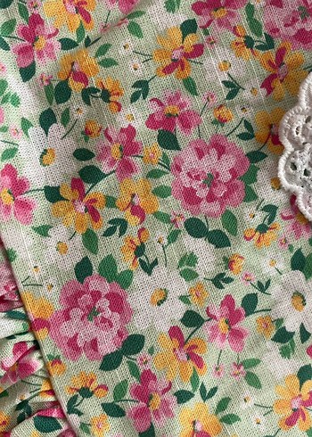 Çiçek Desenli, Fırfırlı Kız Elbisesi - Görsel 3