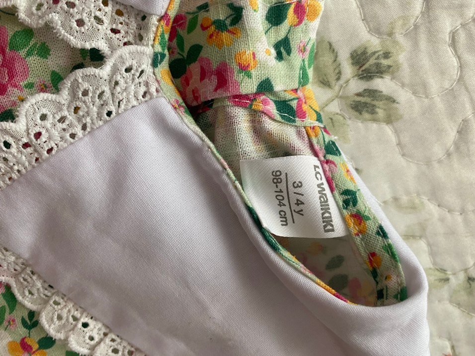 Çiçek Desenli, Fırfırlı Kız Elbisesi - Görsel 2