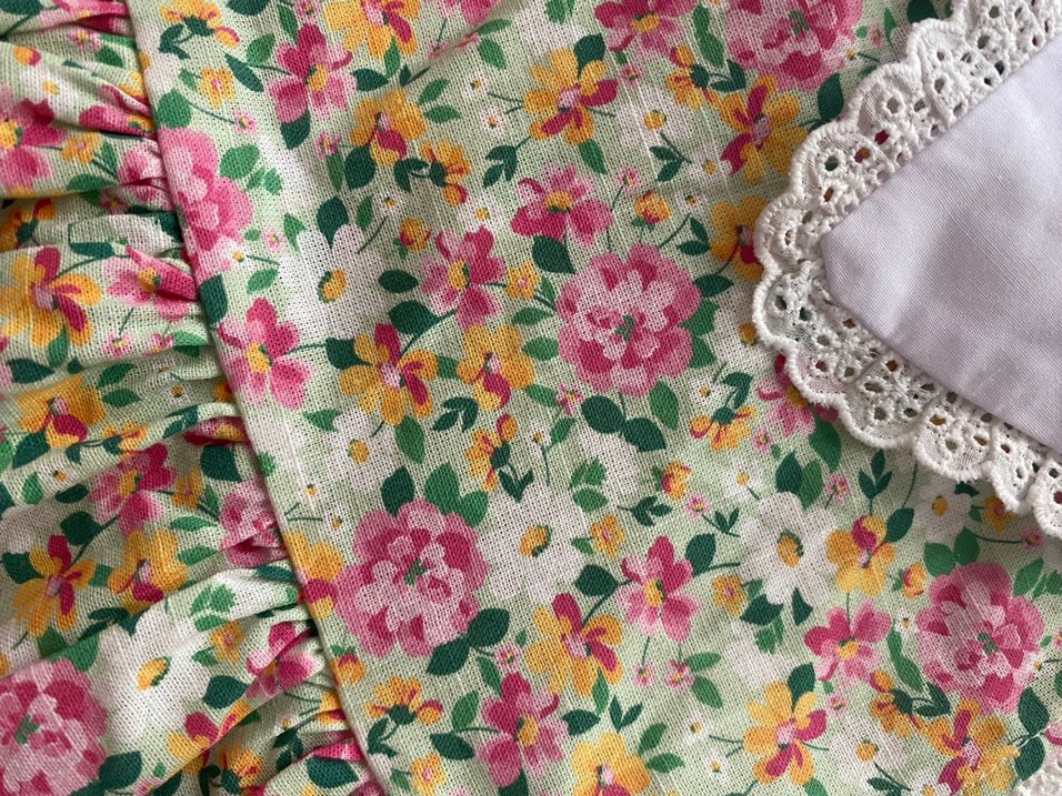 Çiçek Desenli, Fırfırlı Kız Elbisesi - Görsel 3