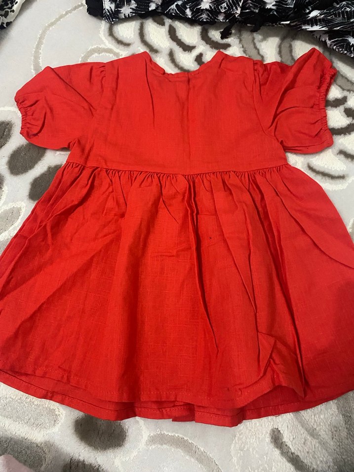 Kız bebek Kırmızı  Düğmeli Elbise - Görsel 4