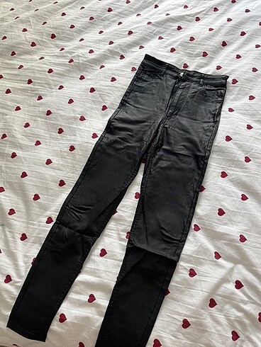 PULL&BEAR mumlu pantolon