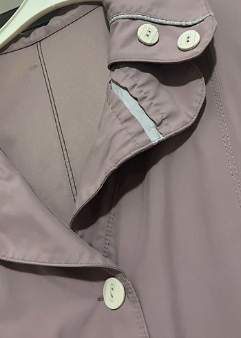 Uzun Düğmeli Pudra Kadın Pardesü - Görsel 4