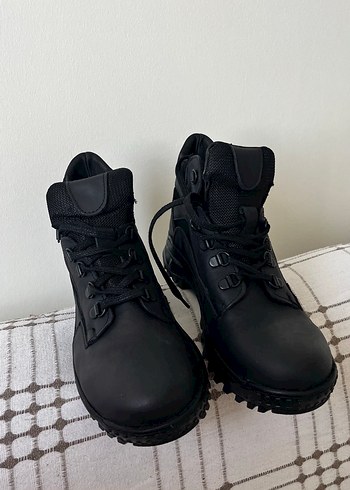 Siyah Bağcıklı Kadın Erkek Bot - Görsel 6