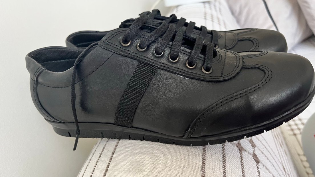 Siyah Bağcıklı Erkek Kadın Klasik Ayakkabı - Görsel 4