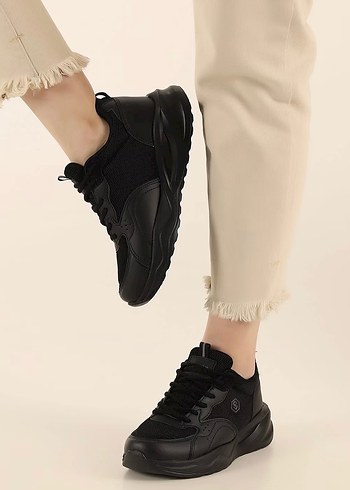 Siyah Bağcıklı Kadın Spor Ayakkabı - Görsel 6