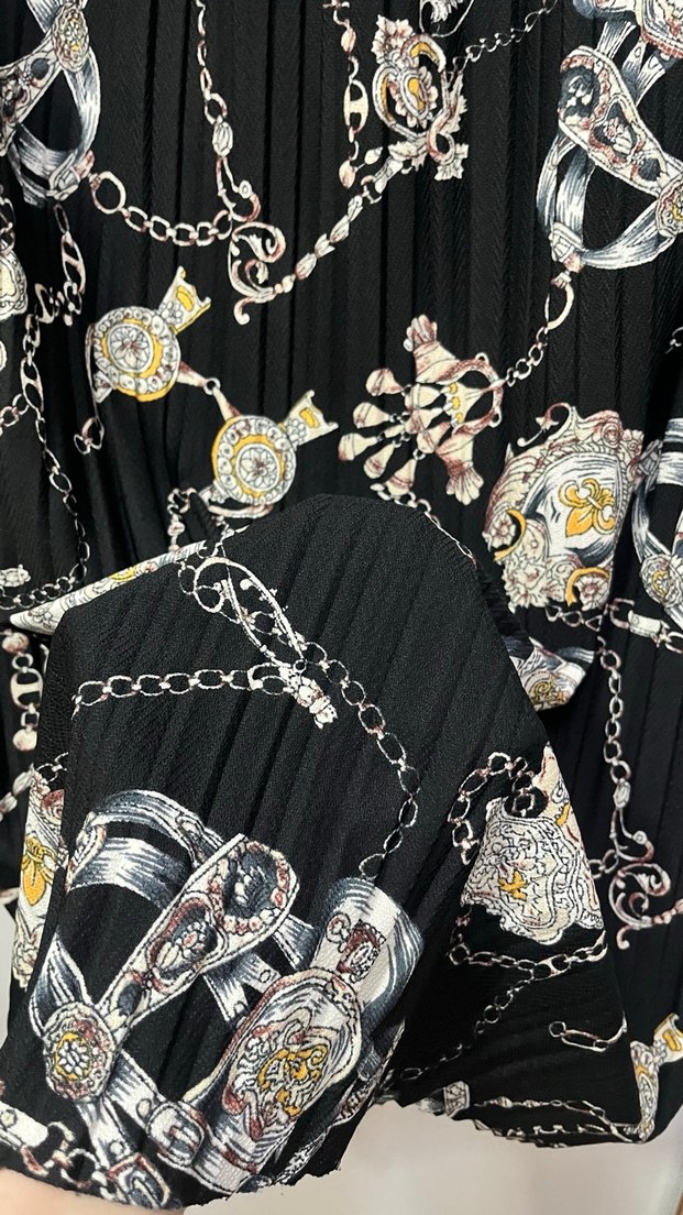 Zincir Detaylı Siyah Uzun Piliseli Desenli Etek - Görsel 2