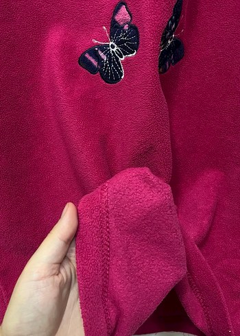 Pembe Kelebek Nakışlı Düğmeli polar pijama takımı - Görsel 3