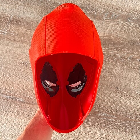 Beden Renk Deadpool Maskesi