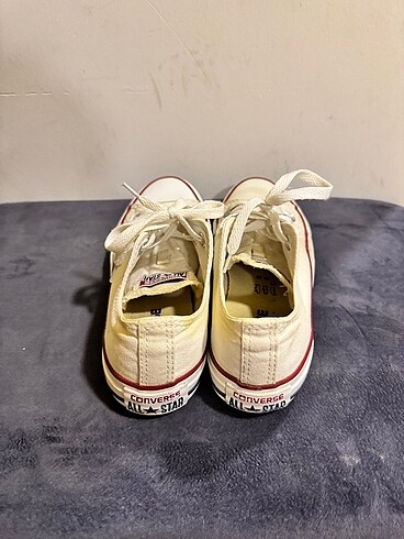 36,5 Beden beyaz Renk Converse