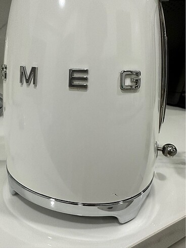 Beden Renk Smeg Kettle