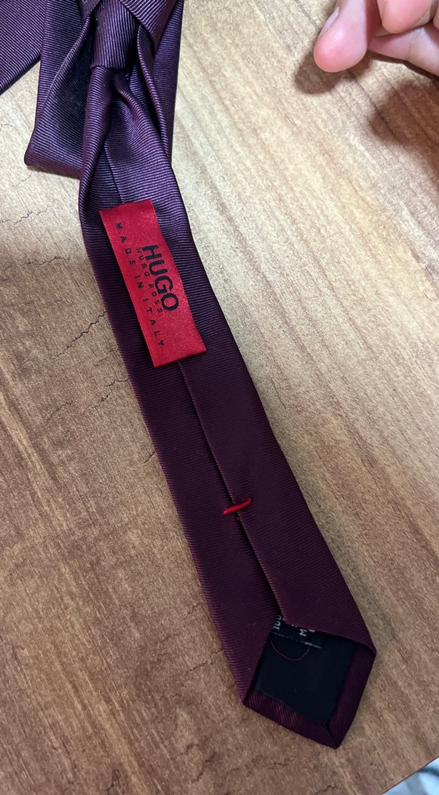 Orjinal Hugo Boss erkek kravat etiketli - Görsel 3