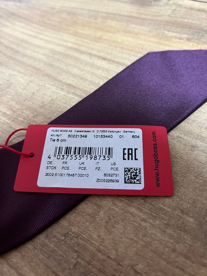 Orjinal Hugo Boss erkek kravat etiketli - Görsel 4