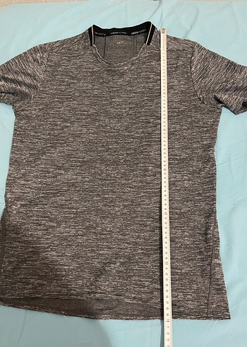 Adidas marka spor tişörtü - Görsel 4