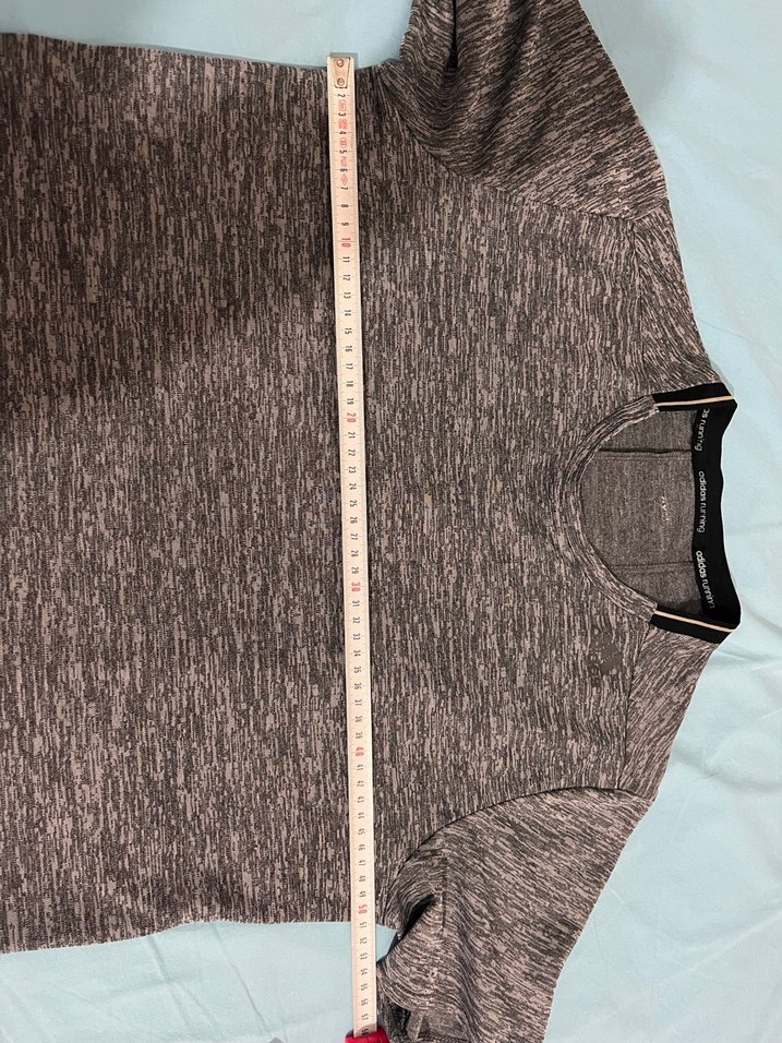 Adidas marka spor tişörtü - Görsel 3