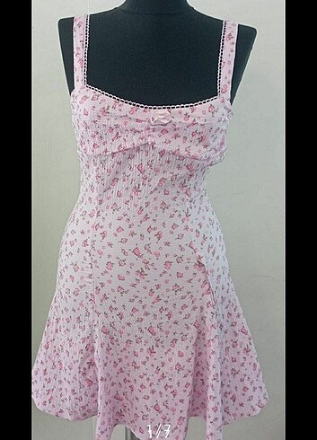 Yazlık mini pembe elbise